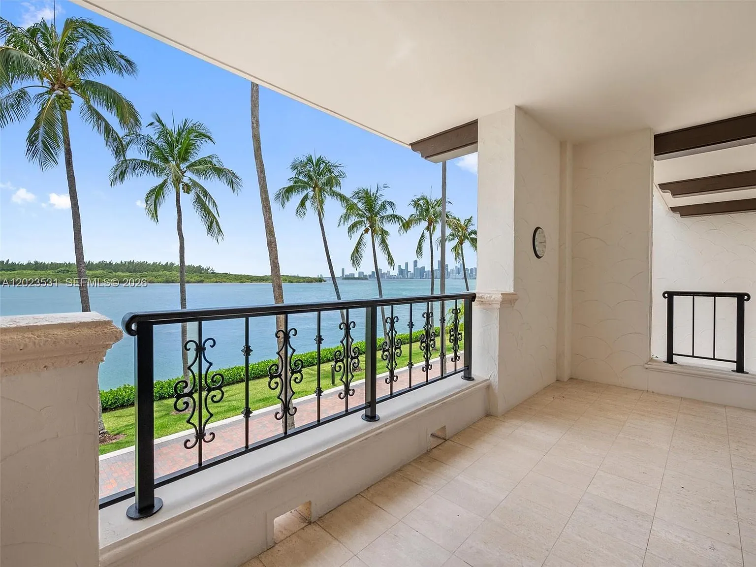 Bayside Village Condo — Photo 3