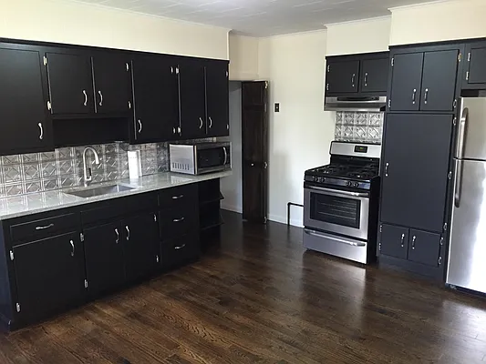 Rented by M & J Tenaglia Realty Corp | media 25