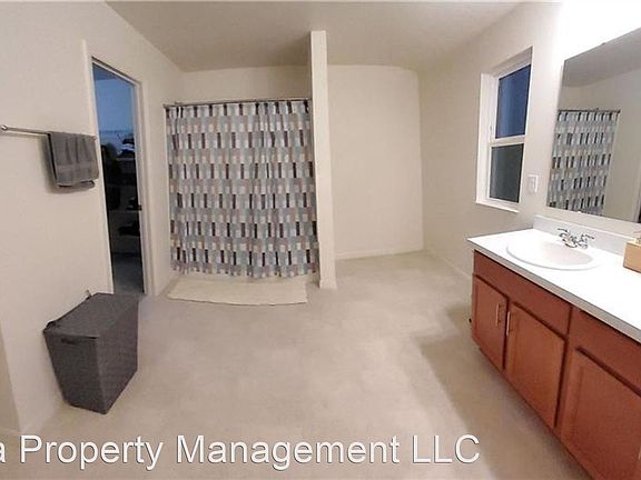 5th image of 361 Preserve Pointe Blvd