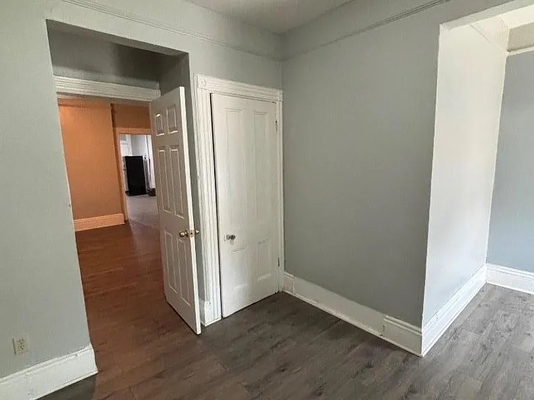 1023 Clinton Ave #4 — Photo 4