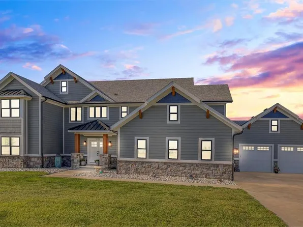 1240 E 188th Ter, Pleasant Hill, MO 64080