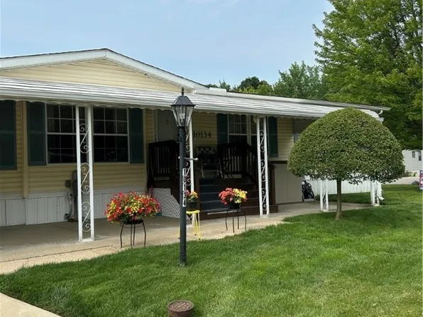 10134 Lady Catherine St, Streetsboro, OH 44241