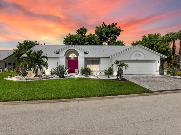 22690 Island Lakes DR, ESTERO, FL 33928