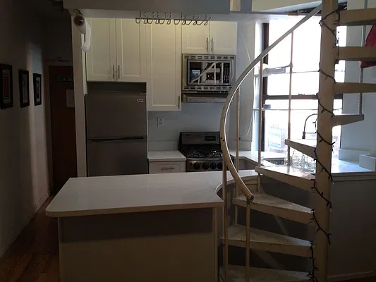 Rented by Sky Management | media 21