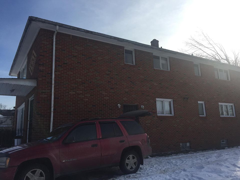 1st image of 521 Walden Ave