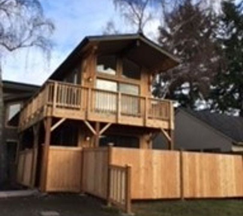 1st image of 344 Shepard Way N #E