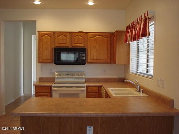 2nd image of 25040 N 41st Ave