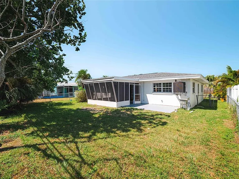 2491 Coronado Way — Photo 18