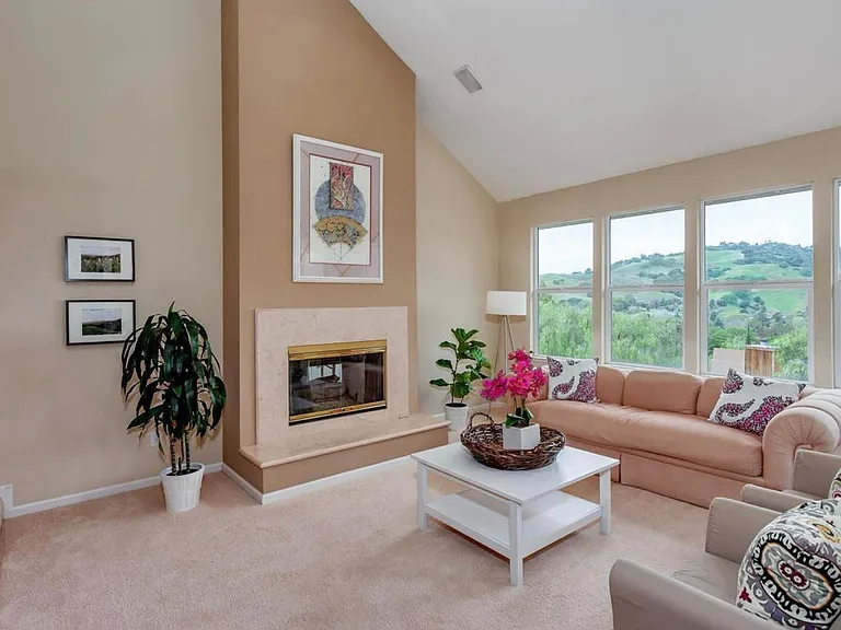 28 Camino Ct — Photo 5