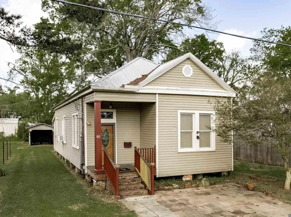 611 Poydras St, New Roads, LA 70760