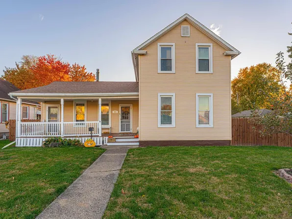 521 Decatur St, Lincoln, IL 62656