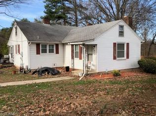 4805 Oakdale Dr, Winston Salem, NC 27105