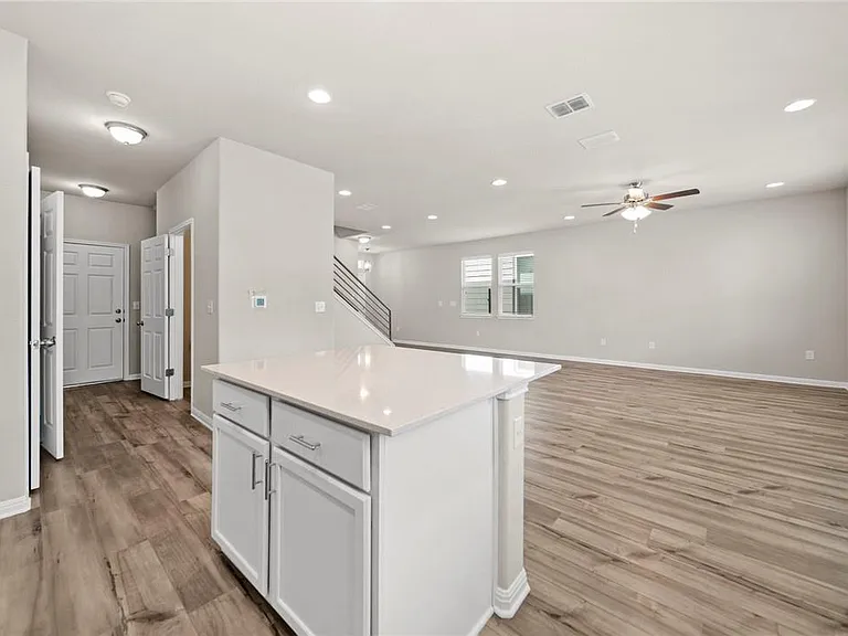 10025 Dawn Pearl Dr — Photo 12