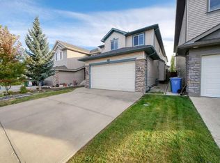 73 N Everwoods Rd SW, Calgary, AB T2Y 5C9