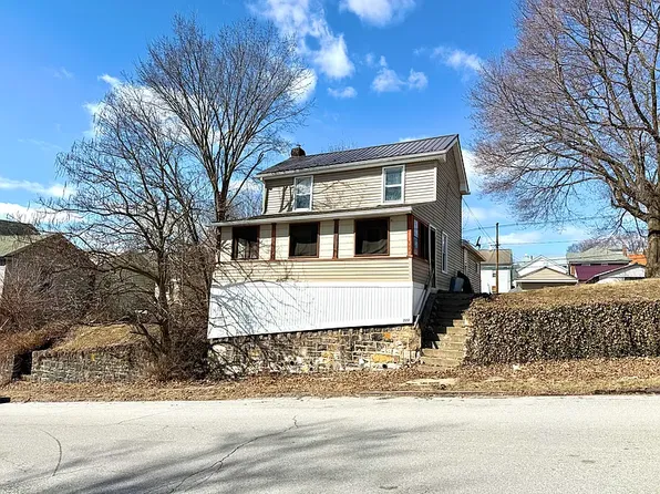 220-222 Walnut Ave, Altoona, PA 16601