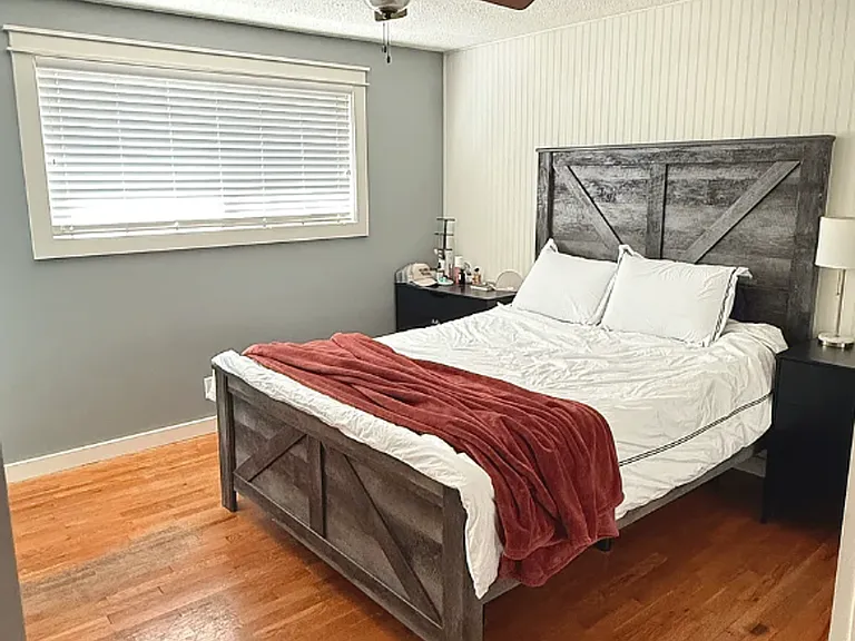 3340 Hyacinth St — Photo 6