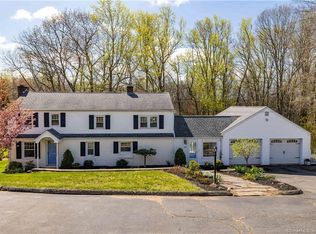 100 Kinne Rd, Glastonbury, CT 06033