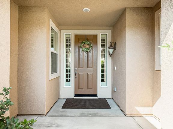 5th image of 7545 Nuncia Ct