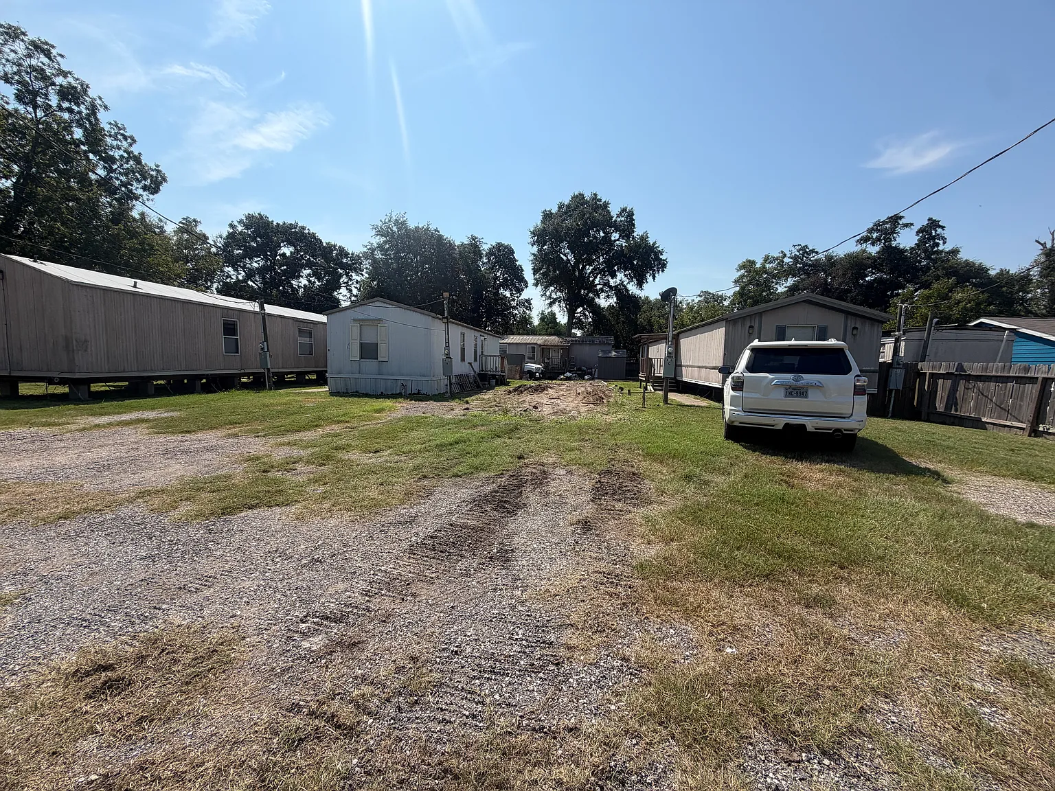 Studio, 4000 sqft, $600 — Photo 2