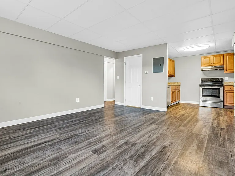 The Bellamy Apartments — Photo 13