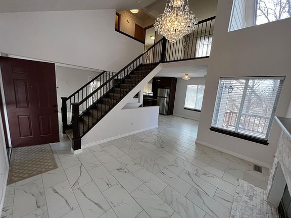 4th image of 8906 Maribou Ct