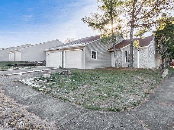 2nd image of 530 Independence Ct