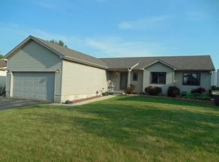 1218 University Dr, Dekalb, IL 60115