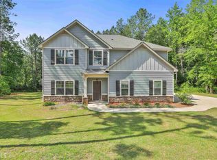 211 Timberwick Trl, Hogansville, GA 30230