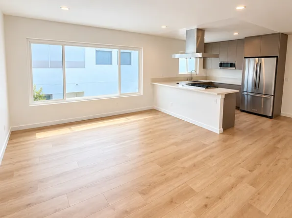 955 N Croft Ave APT 5, West Hollywood, CA 90069