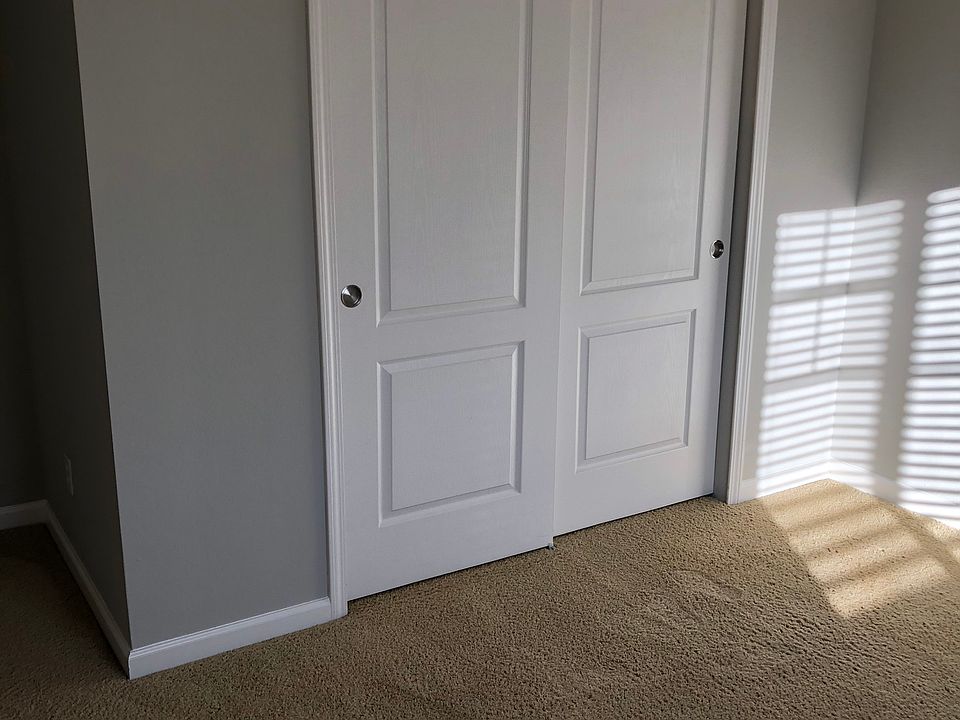 Guest bedroom closet