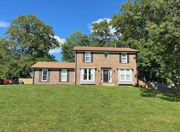 1st image of 519 Brentwood Cir