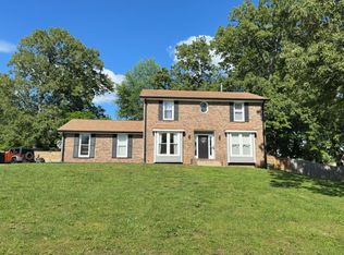 519 Brentwood Cir, Clarksville, TN 37042