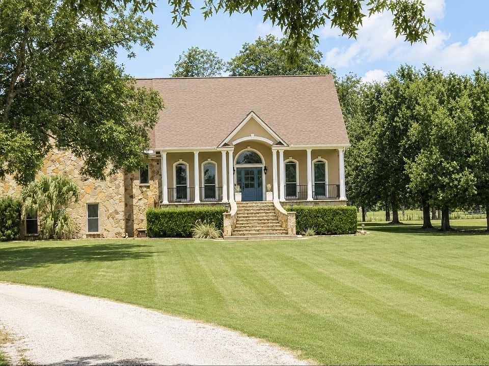 1st image of 1225 Driftwood Ranch Trl