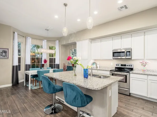 3067 N 33RD Place, Phoenix, AZ 85018