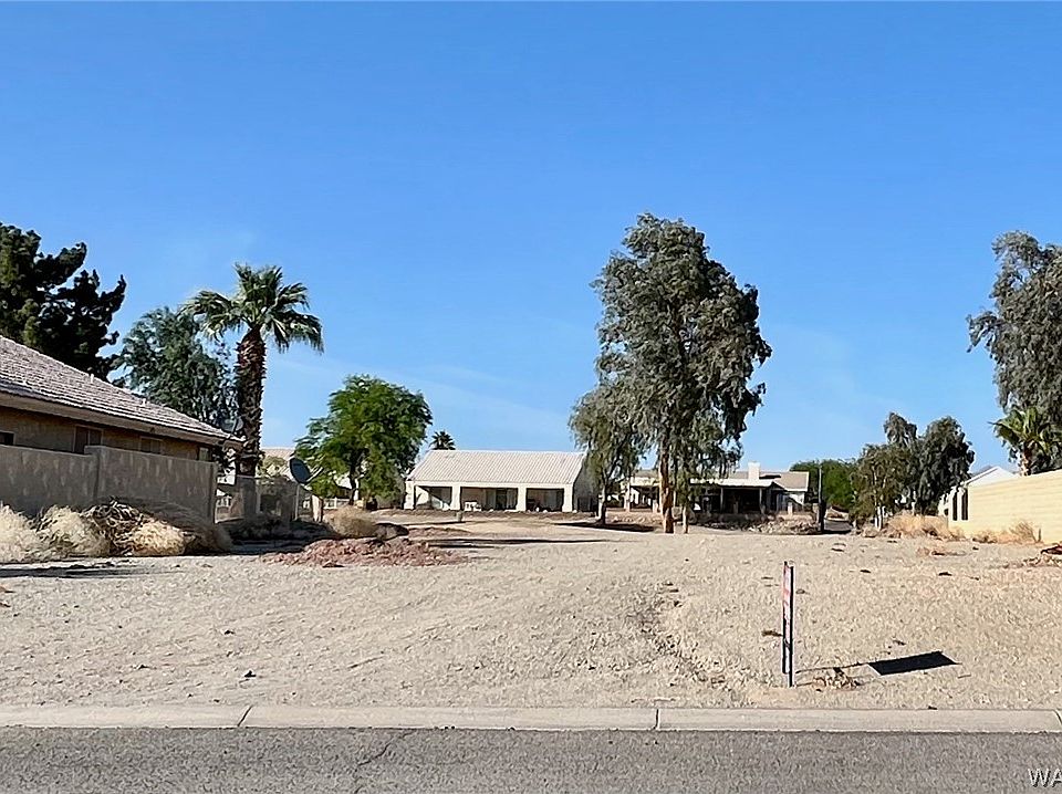 2nd image of 5858 S Desert Lakes Drive