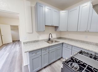 521 W Macarthur Blvd APT 3, Oakland, CA 94609