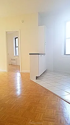 Rented by City Connections Realty | media 10