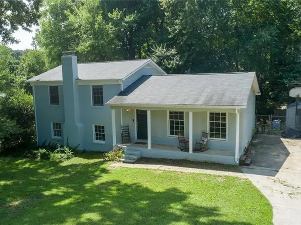 806 Chatfield Dr, Jamestown, NC 27282