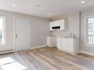 46 Knox St #4, Lewiston, ME 04240