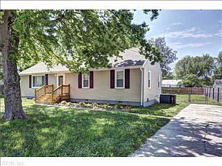 3rd image of 1125 Wilkins Dr