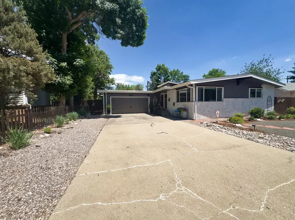 924 E Kelly Dr, Loveland, CO 80537