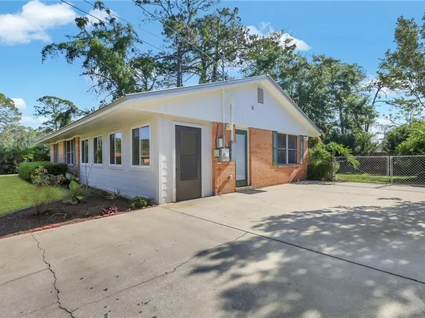 690 Towers Ave, Brunswick, GA 31525