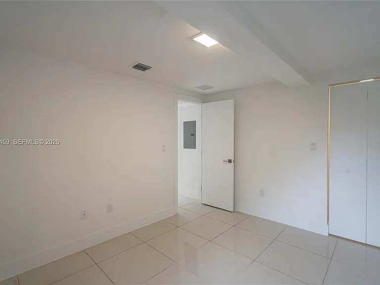 1971 Bay Dr #110 — Photo 8