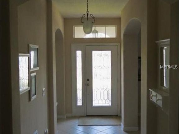 5th image of 135 Brookshire Dr