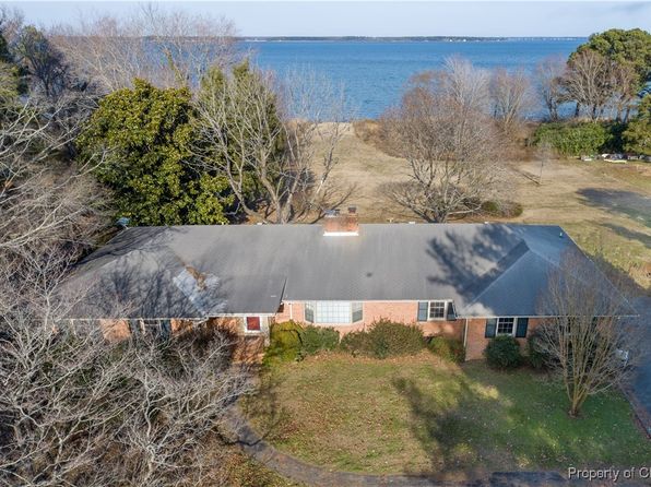 436 Hibble Rd, Saluda, VA 23149