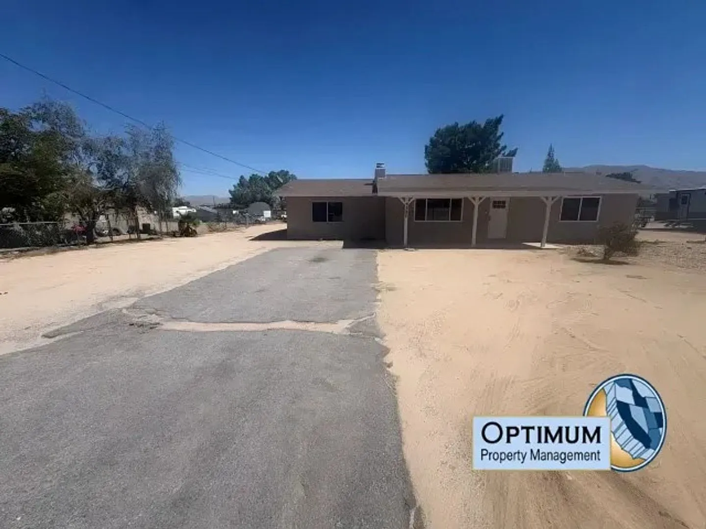 Charming Hesperia Home on a Spacious Lot — Photo 4