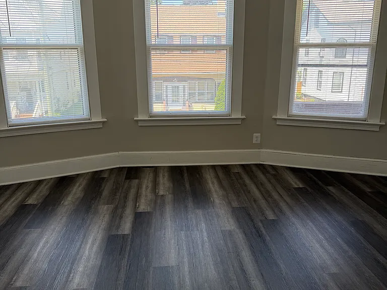 119 Hobart St #2 — Photo 6