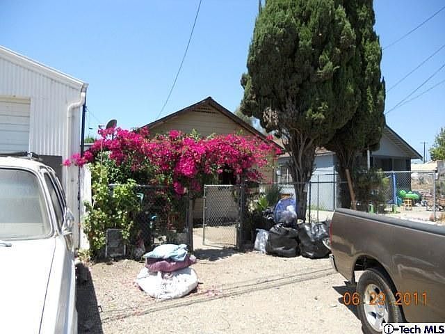 2nd image of 1151 Los Angeles Ave