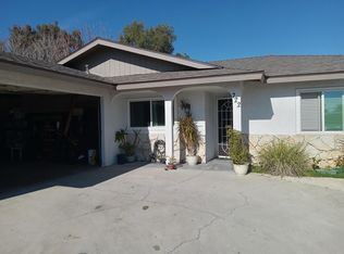 722 Robert Dr, Hemet, CA 92543