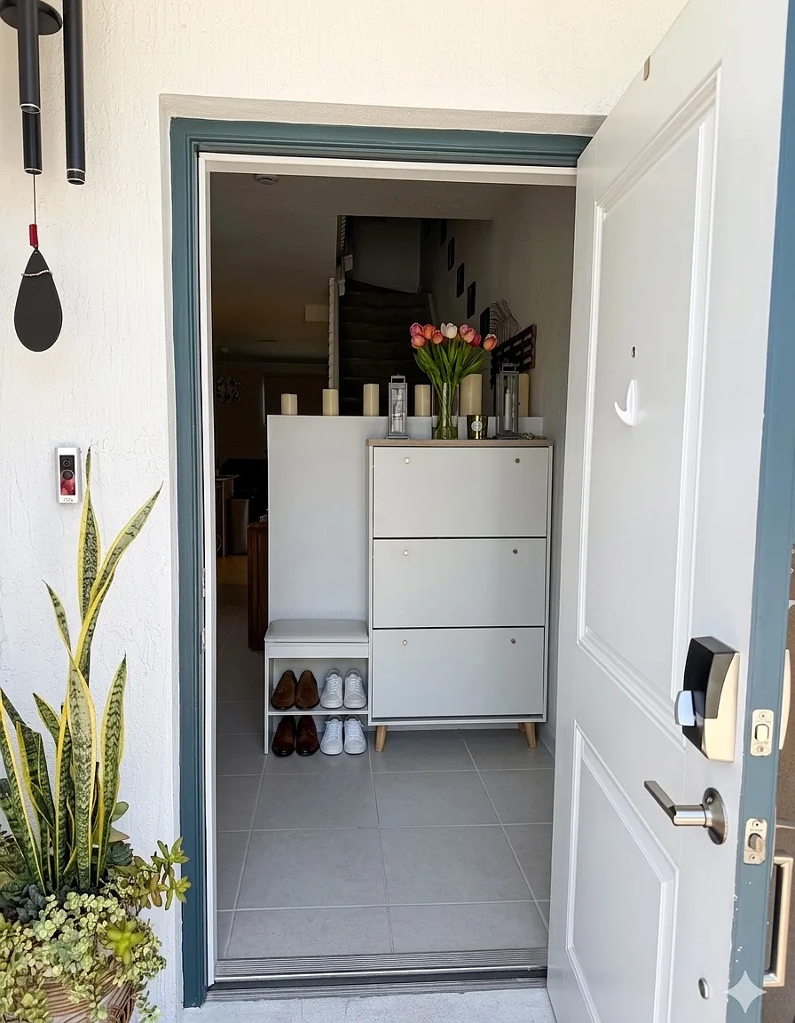 3 bed, 2.5 bath, 1544 sqft, $3,300 — Photo 3